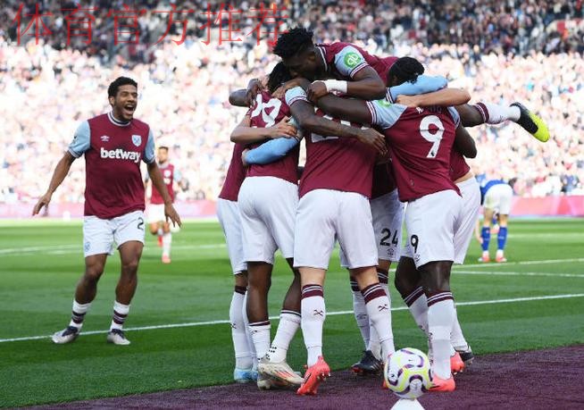 利兹联2-1送西汉姆联连续6轮不胜,阿伦森闪击,乔-罗顿破门 利兹联2-1送西汉姆联连续6轮不胜,阿伦森闪击,乔-罗顿破门